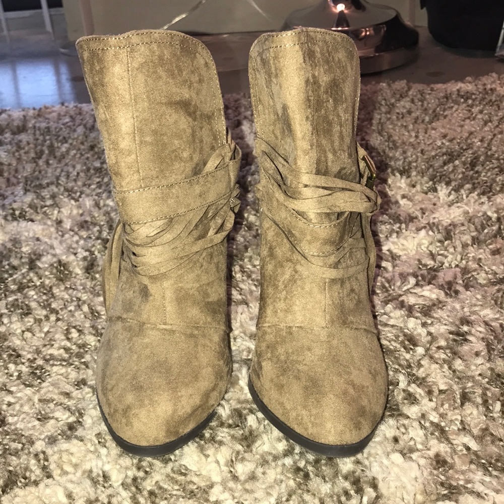 Gray booties - Picture 2 of 4